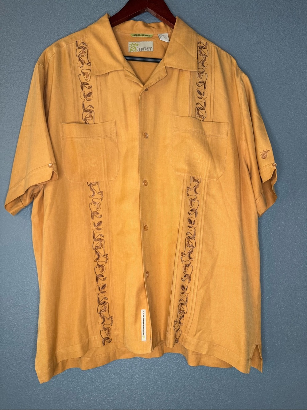 Cubavera Heritage Fit Silk Blend Guayabera Camp Shirt XL Gold Embroidered